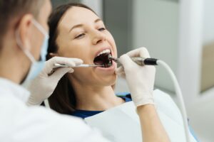 Dentist